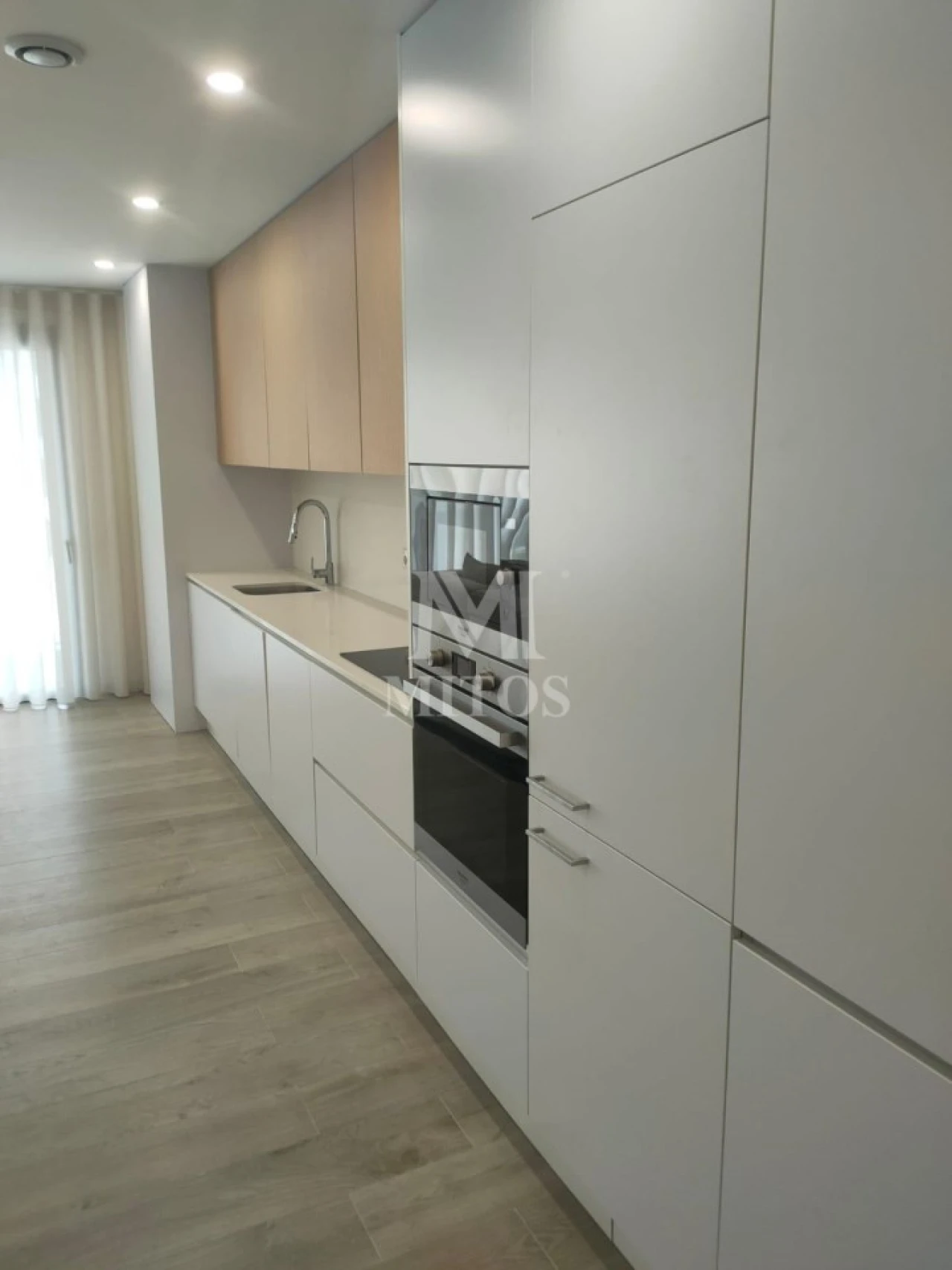 Apartamento T2 para Arrendamento em Darque Foto 3