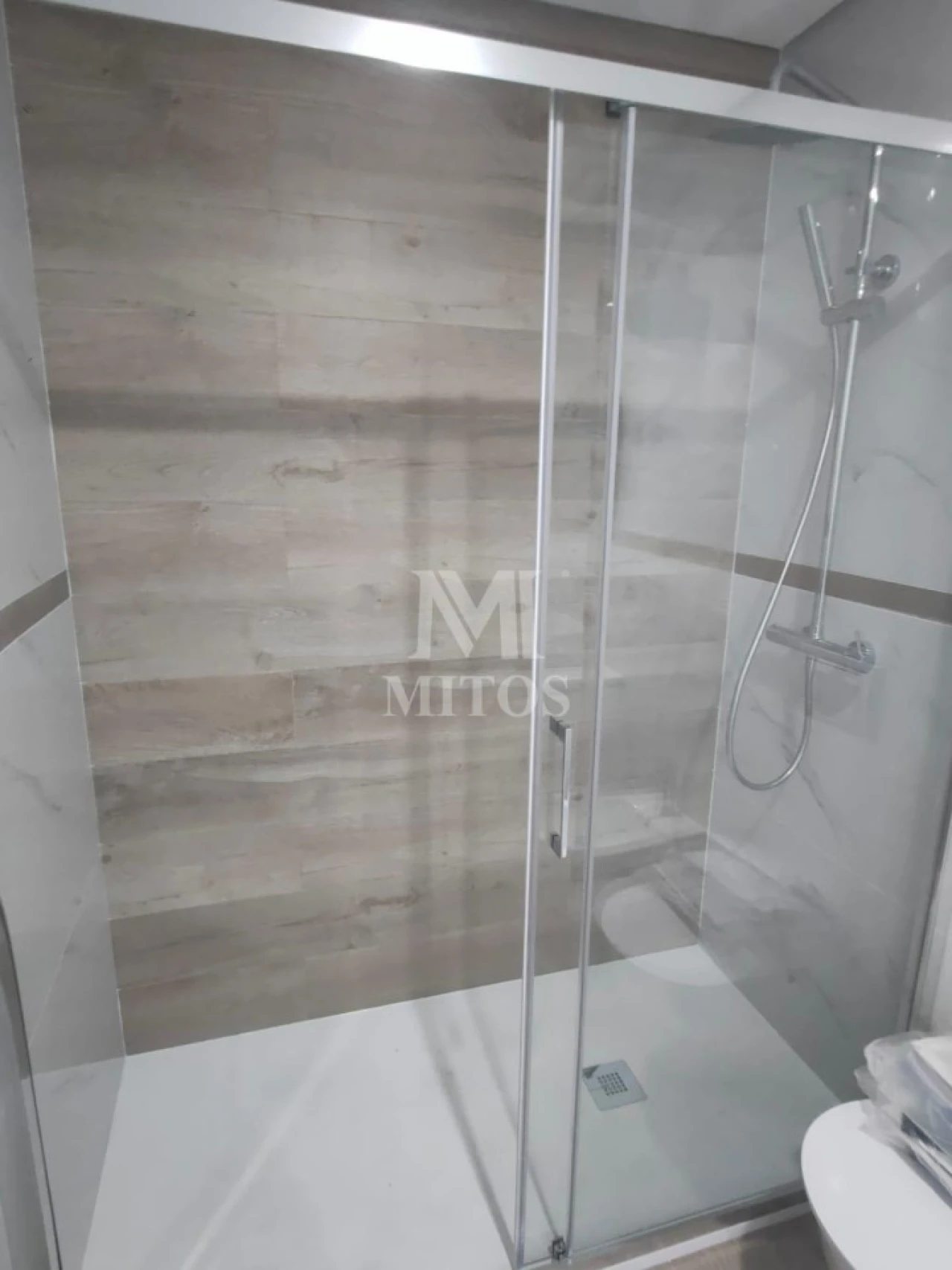 Apartamento T2 para Arrendamento em Darque Foto 8