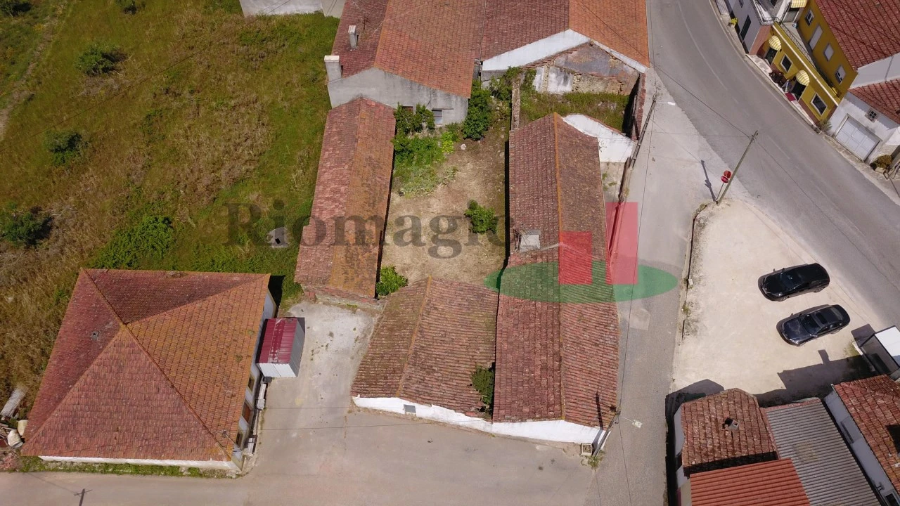 Moradia T3 para Venda em Alcobertas Foto 58