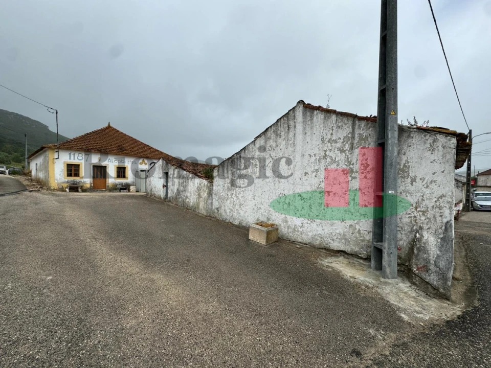 Moradia T3 para Venda em Alcobertas Foto 8