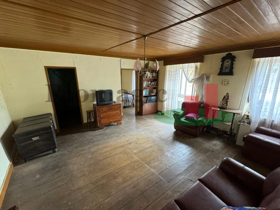 Moradia T3 para Venda em Alcobertas Foto 3