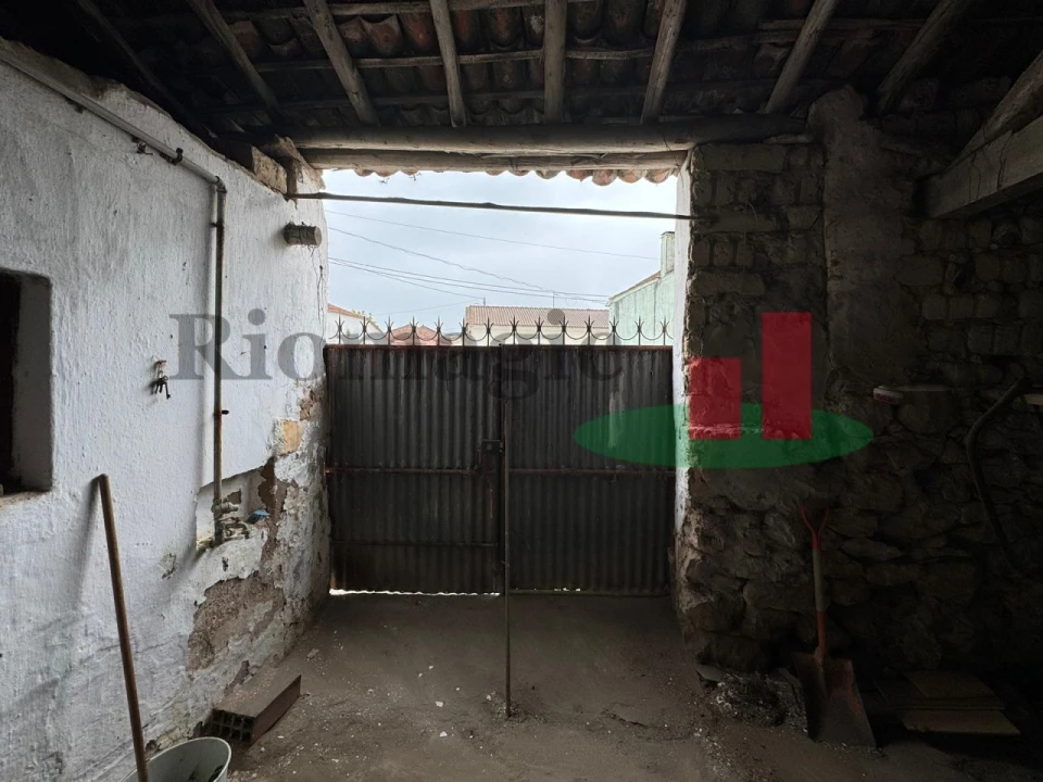 Moradia T3 para Venda em Alcobertas Foto 40