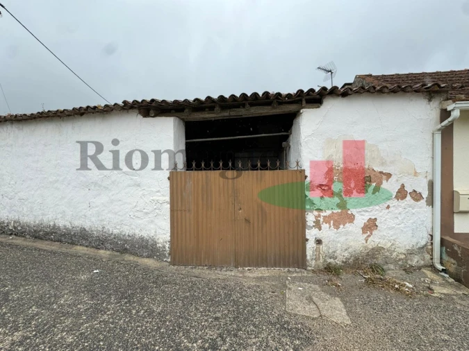 Moradia T3 para Venda em Alcobertas Foto 9