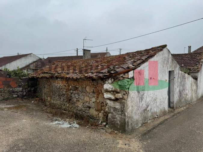 Moradia T3 para Venda em Alcobertas Foto 13