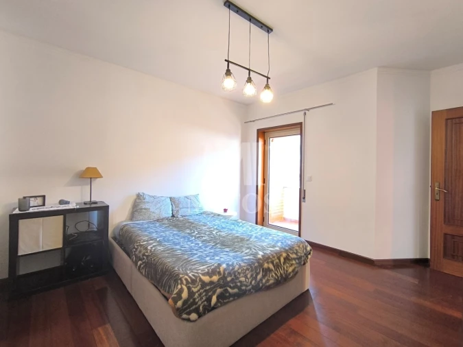 Moradia T4 para Venda em Santa Maria Maior e Monserrate e Meadela Foto 8