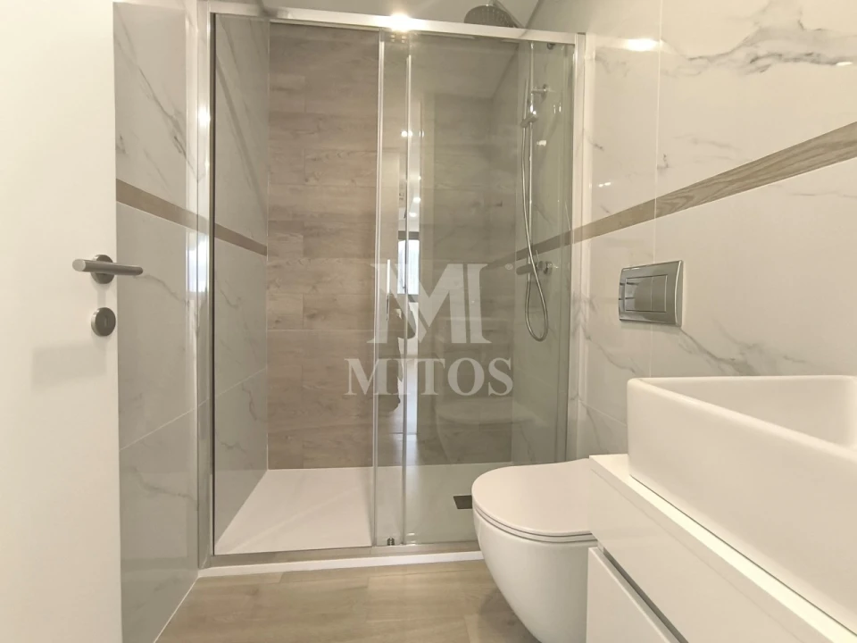 Apartamento T2 para Venda em Darque Foto 14