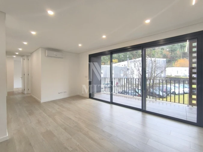 Apartamento T2 para Venda em Darque Foto 7