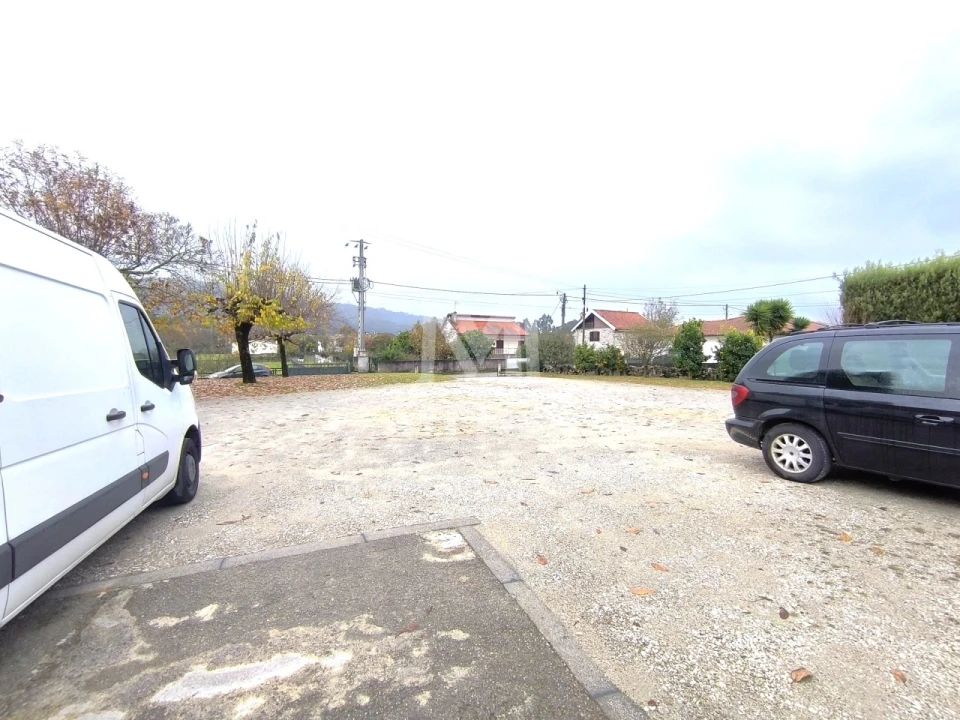 Armazém para Venda em Durrães e Tregosa Foto 3