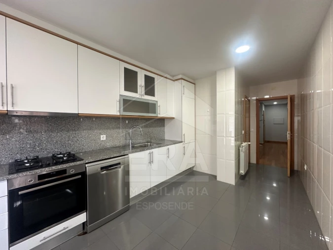 Apartamento T3 para Venda em Esposende, Marinhas e Gandra Foto 9
