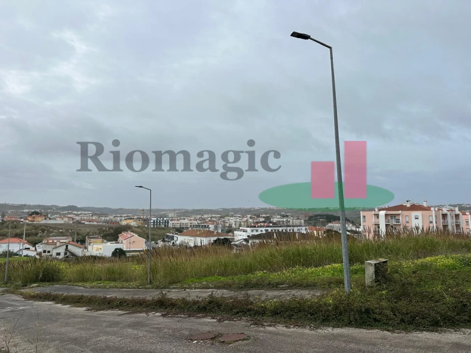 Terreno para Venda em Lourinhã e Atalaia Foto 3