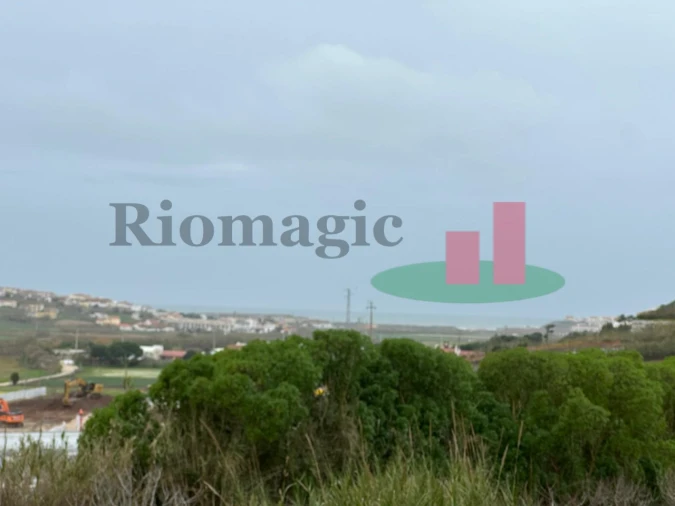 Terreno para Venda em Lourinhã e Atalaia Foto 8