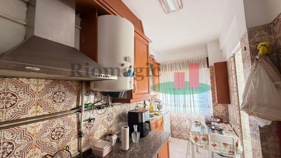 Apartamento T2 para Venda em Rio Maior Foto 6