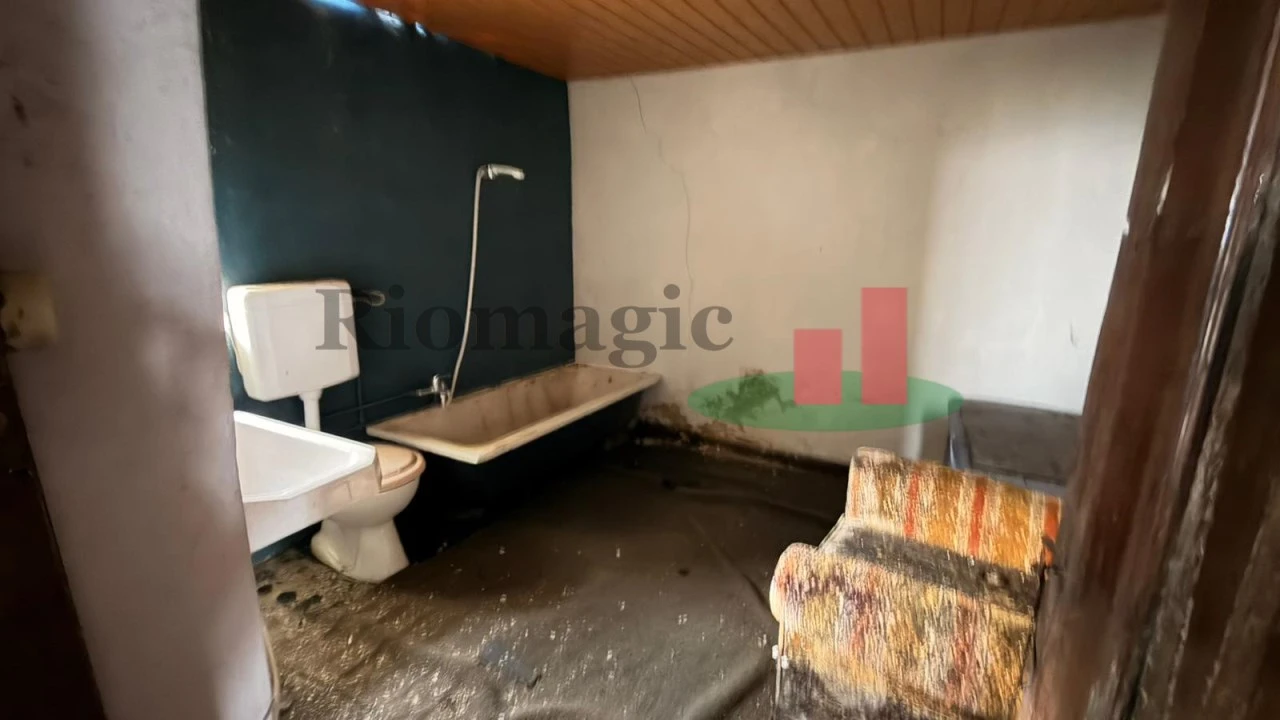 Moradia T1 para Venda em Achete, Azoia de Baixo e Póvoa de Santarém Foto 14