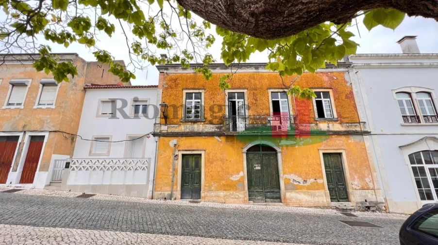 Prédio para Venda em Rio Maior Foto 8