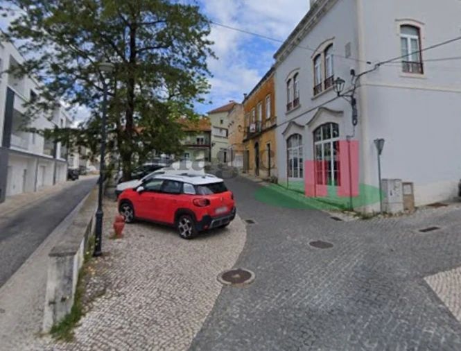 Prédio para Venda em Rio Maior Foto 11