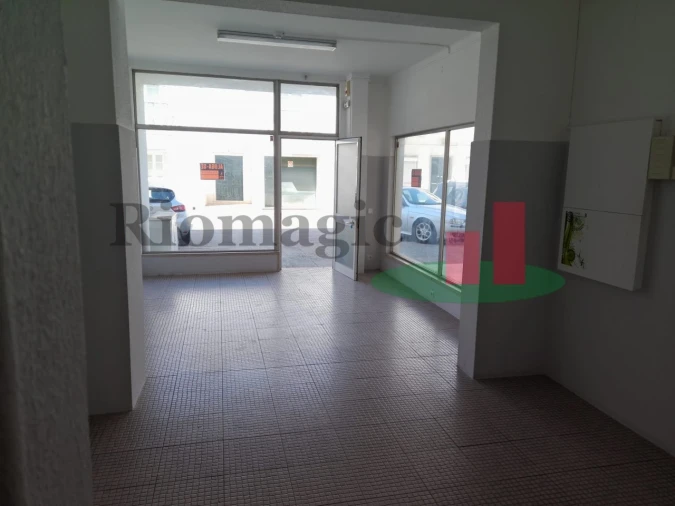 Loja para Venda em Salvaterra de Magos e Foros de Salvaterra Foto 4