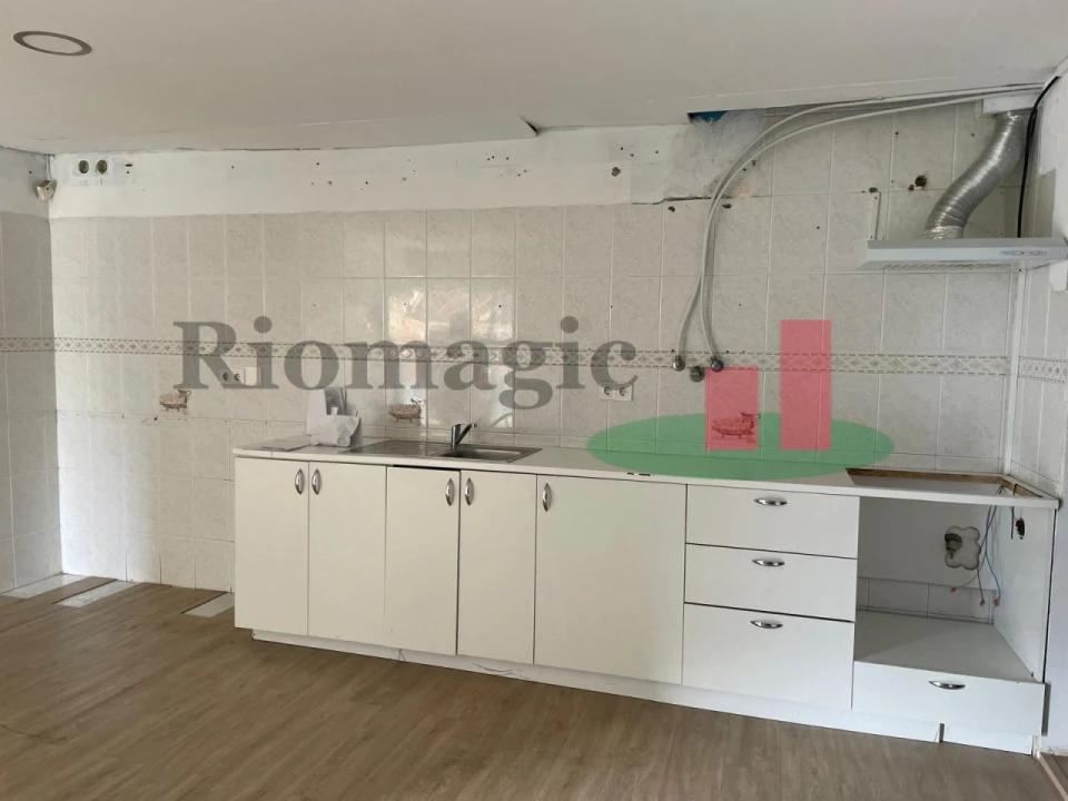 Apartamento T3 para Venda em Ramada e Caneças Foto 13
