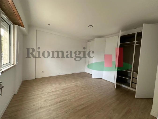 Apartamento T3 para Venda em Ramada e Caneças Foto 8