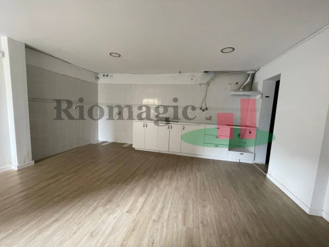 Apartamento T3 para Venda em Ramada e Caneças Foto 12