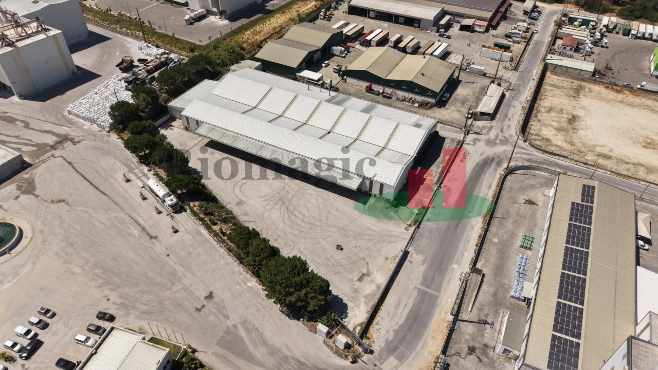 Armazém para Arrendamento em Rio Maior Foto 62