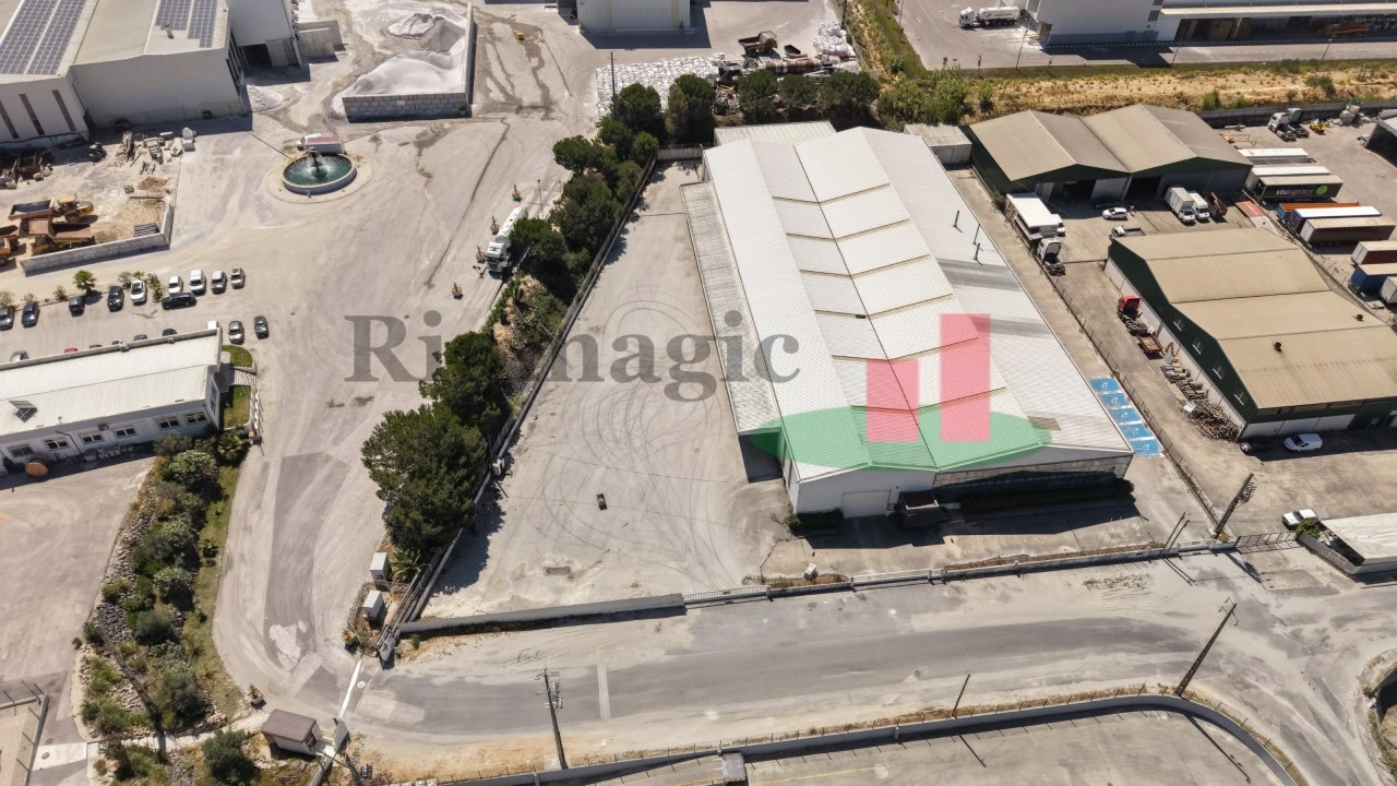 Armazém para Arrendamento em Rio Maior Foto 63