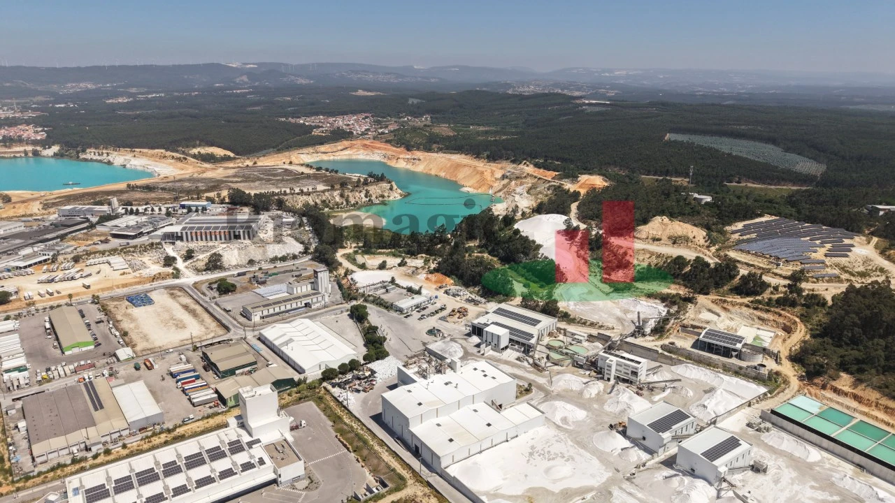 Armazém para Arrendamento em Rio Maior Foto 68