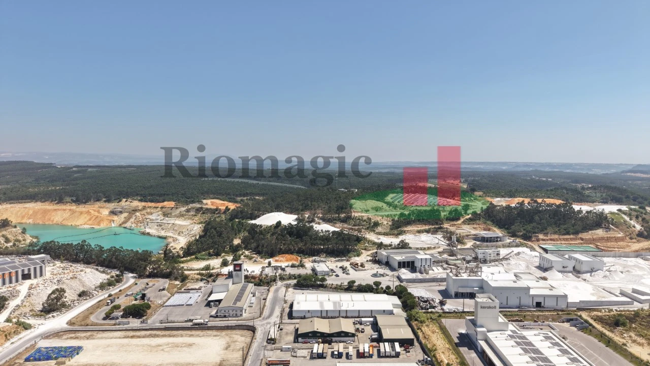 Armazém para Arrendamento em Rio Maior Foto 72