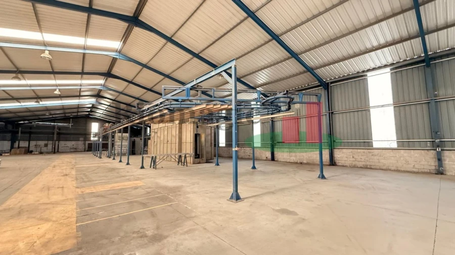 Armazém para Arrendamento em Rio Maior Foto 11