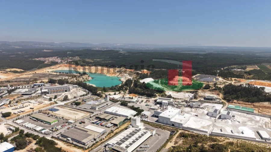 Armazém para Arrendamento em Rio Maior Foto 71