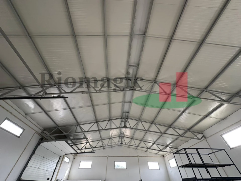 Armazém para Arrendamento em São Sebastião Foto 6