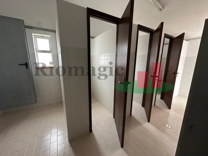 Armazém para Arrendamento em São Sebastião Foto 10