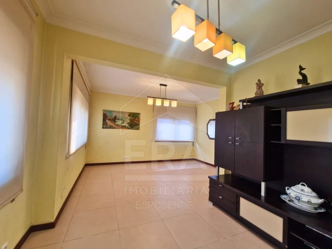 Apartamento T3 para Venda em Darque Foto 1