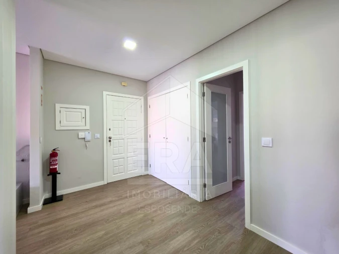 Apartamento T3 para Venda em Chafe Foto 13