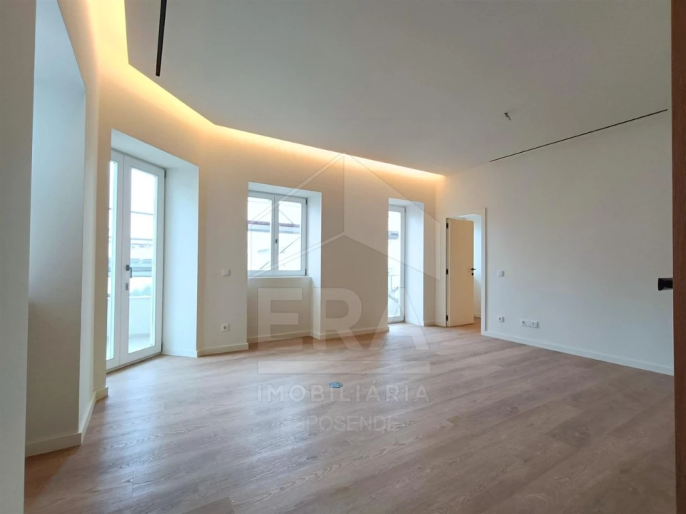 Apartamento T2 para Venda em Santa Maria Maior e Monserrate e Meadela Foto 1