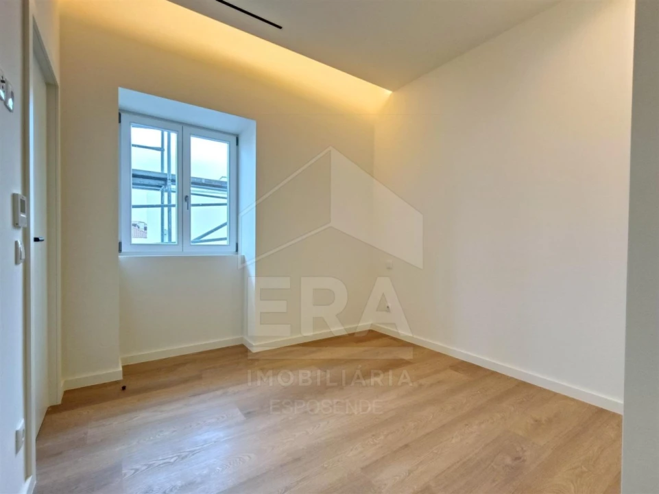 Apartamento T2 para Venda em Santa Maria Maior e Monserrate e Meadela Foto 5