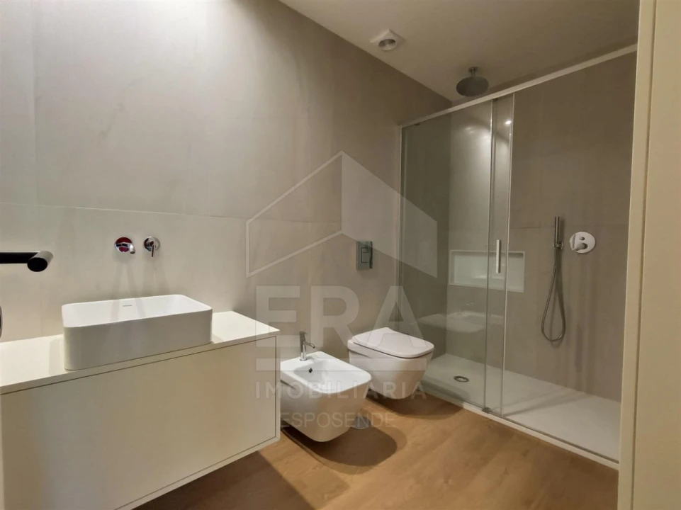 Apartamento T2 para Venda em Santa Maria Maior e Monserrate e Meadela Foto 10