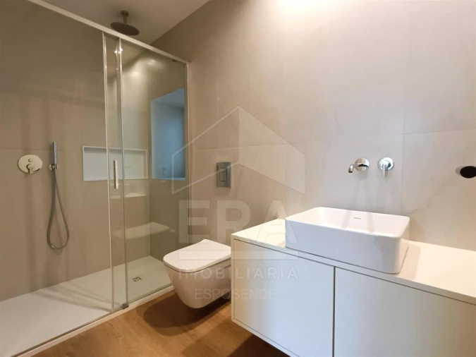 Apartamento T2 para Venda em Santa Maria Maior e Monserrate e Meadela Foto 7