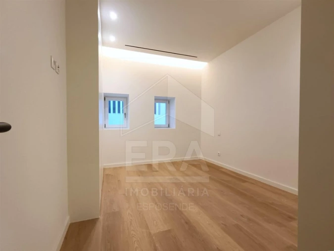 Apartamento T2 para Venda em Santa Maria Maior e Monserrate e Meadela Foto 8