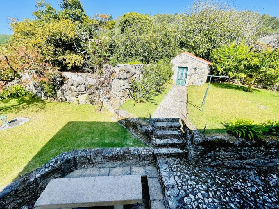 Moradia T3 para Venda em Areosa Foto 26
