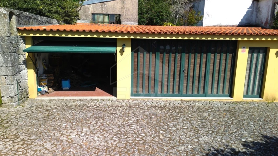Moradia T3 para Venda em Areosa Foto 30