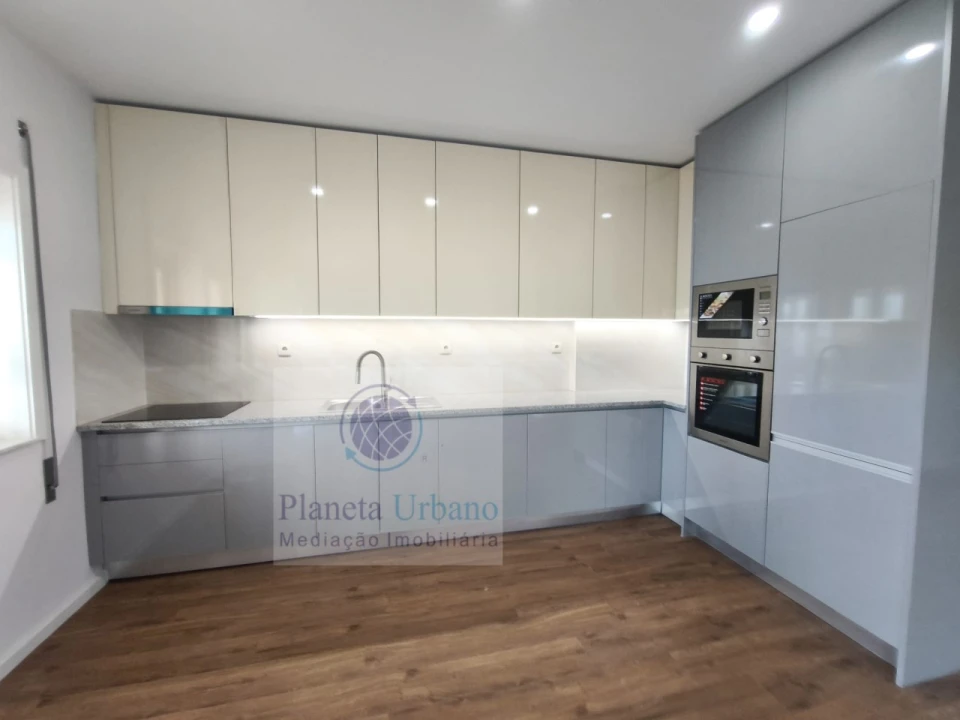 Apartamento T3 para Venda em Cidade da Maia Foto 8