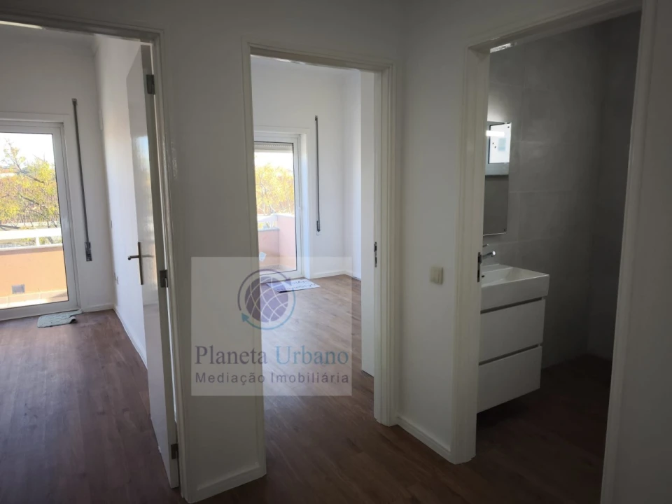 Apartamento T3 para Venda em Cidade da Maia Foto 11