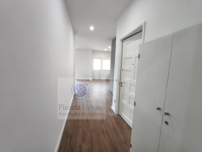 Apartamento T3 para Venda em Cidade da Maia Foto 2