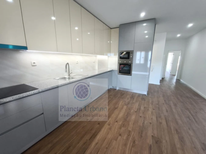 Apartamento T3 para Venda em Cidade da Maia Foto 12