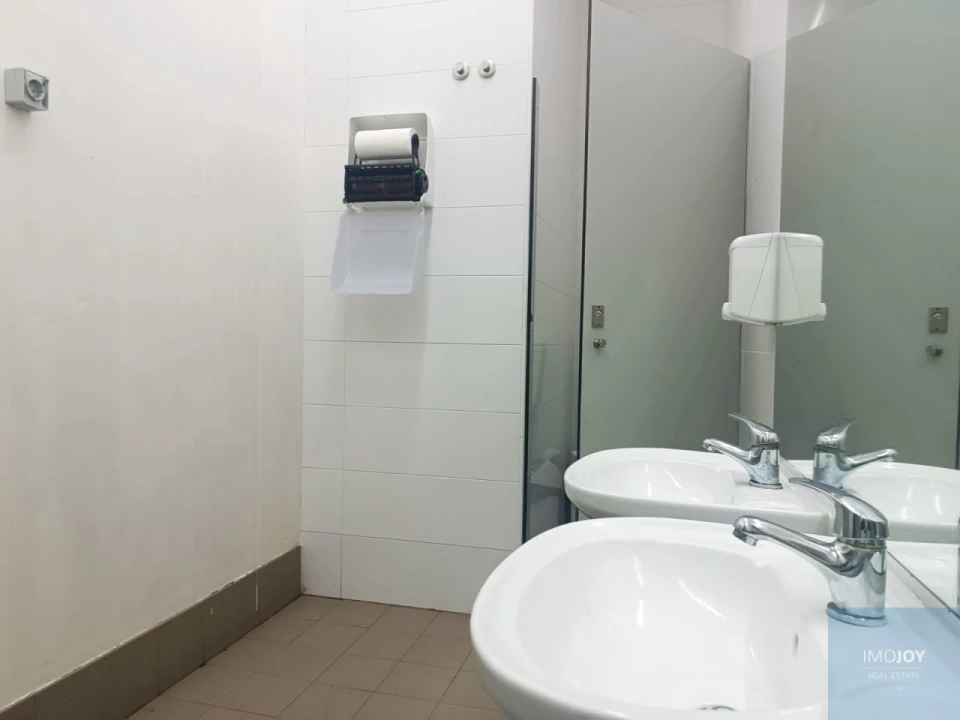 Armazém para Venda em Loures Foto 22