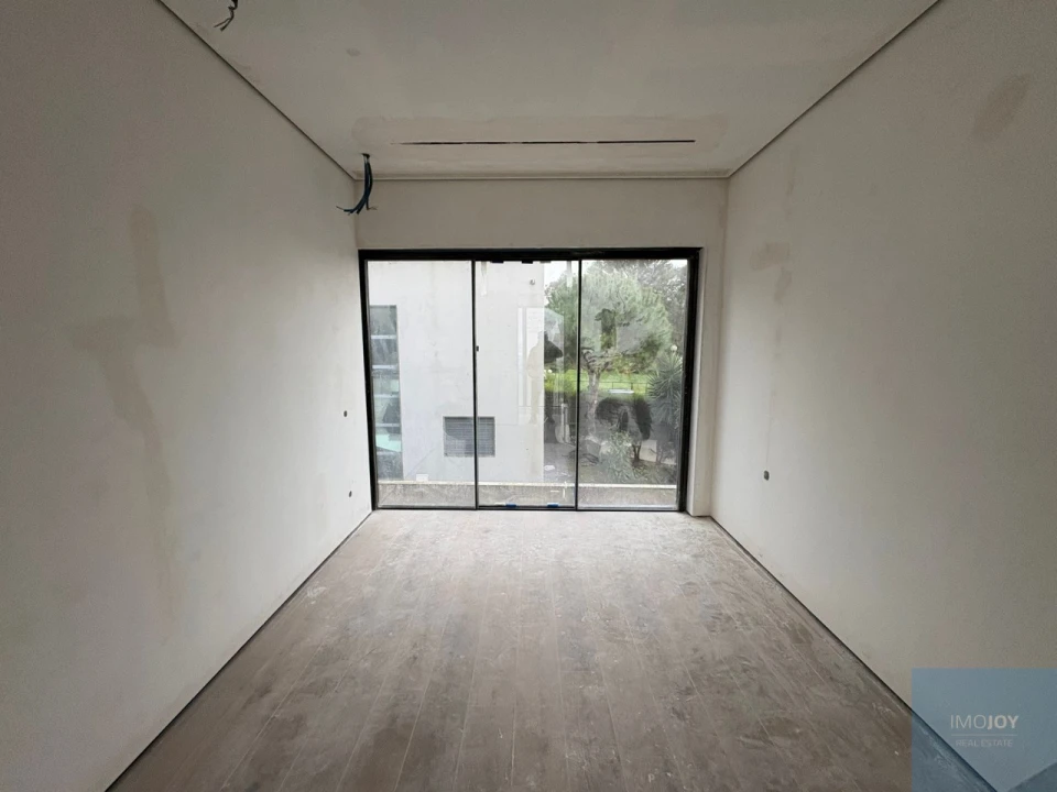 Moradia T3 para Venda em Alcabideche Foto 49