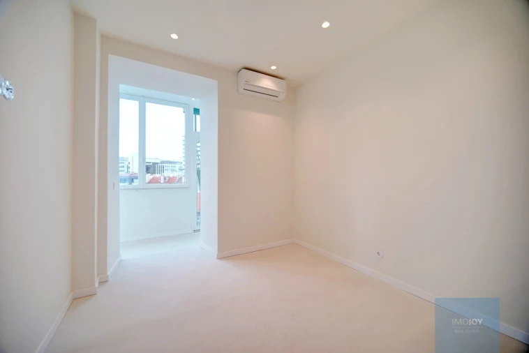 Escritório para Arrendamento em Santo António Foto 14