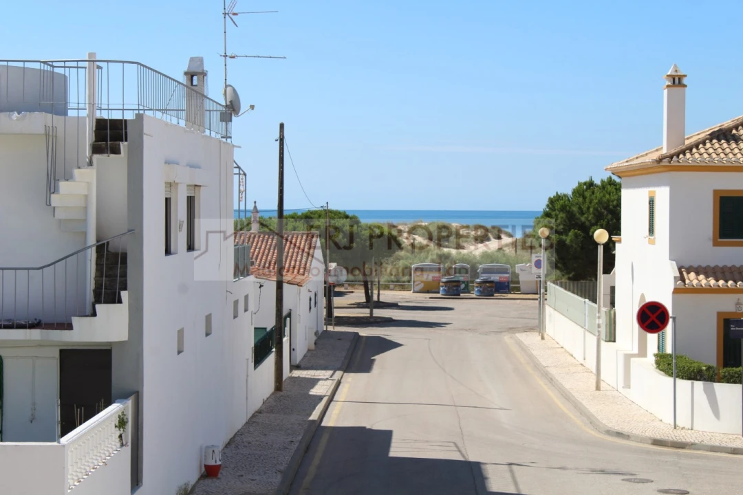 Apartamento T2 para Arrendamento férias em Altura Foto 2