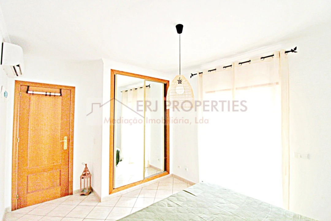 Apartamento T2 para Arrendamento férias em Altura Foto 10