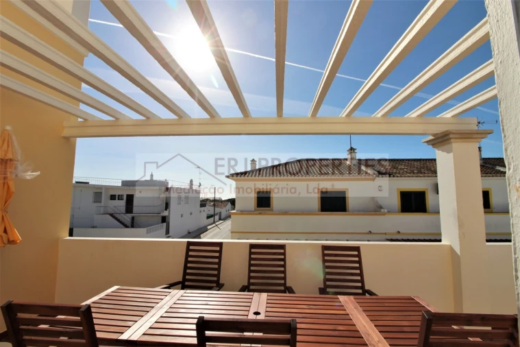 Apartamento T2 para Arrendamento férias em Altura Foto 6